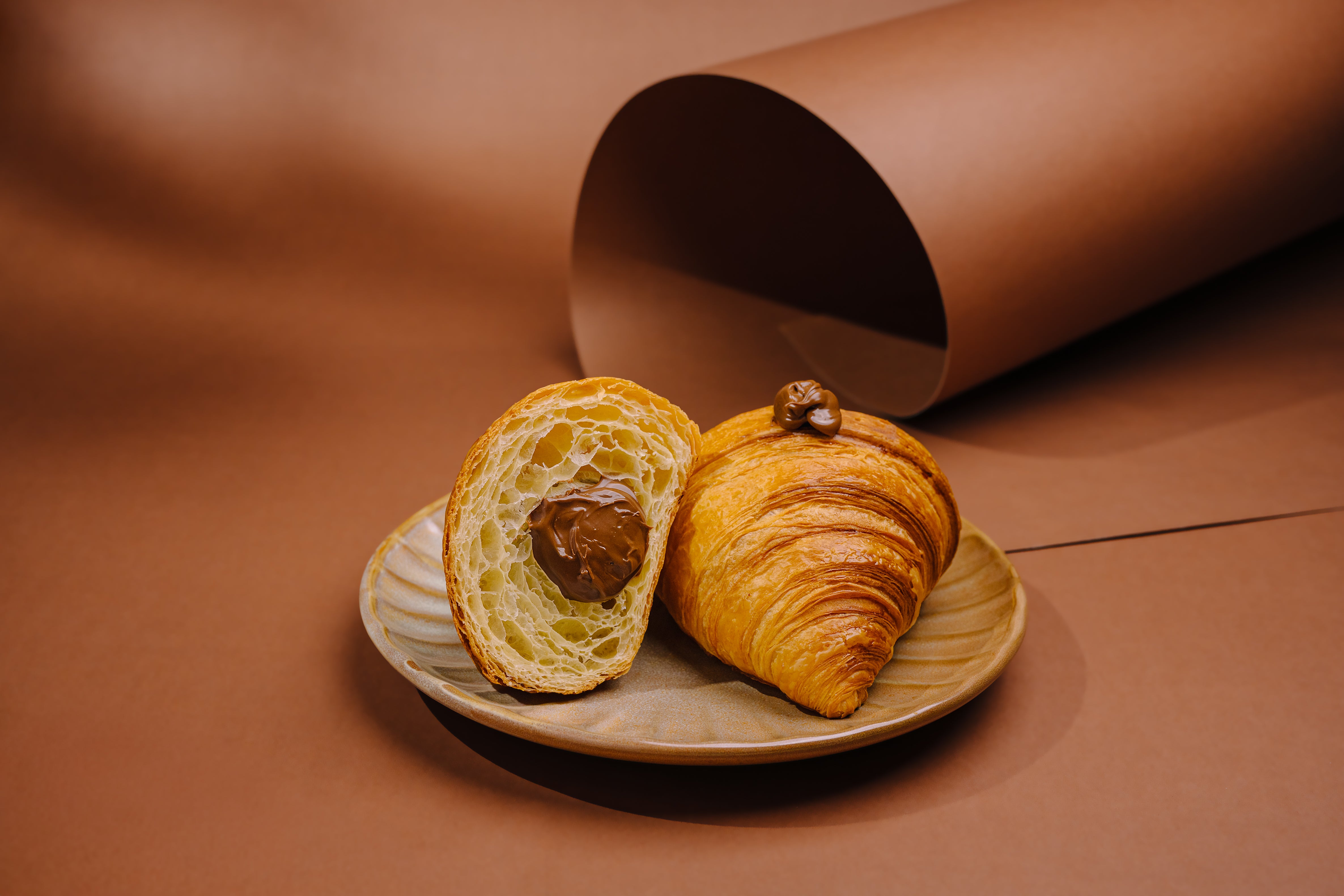 Croissant cu ciocolată