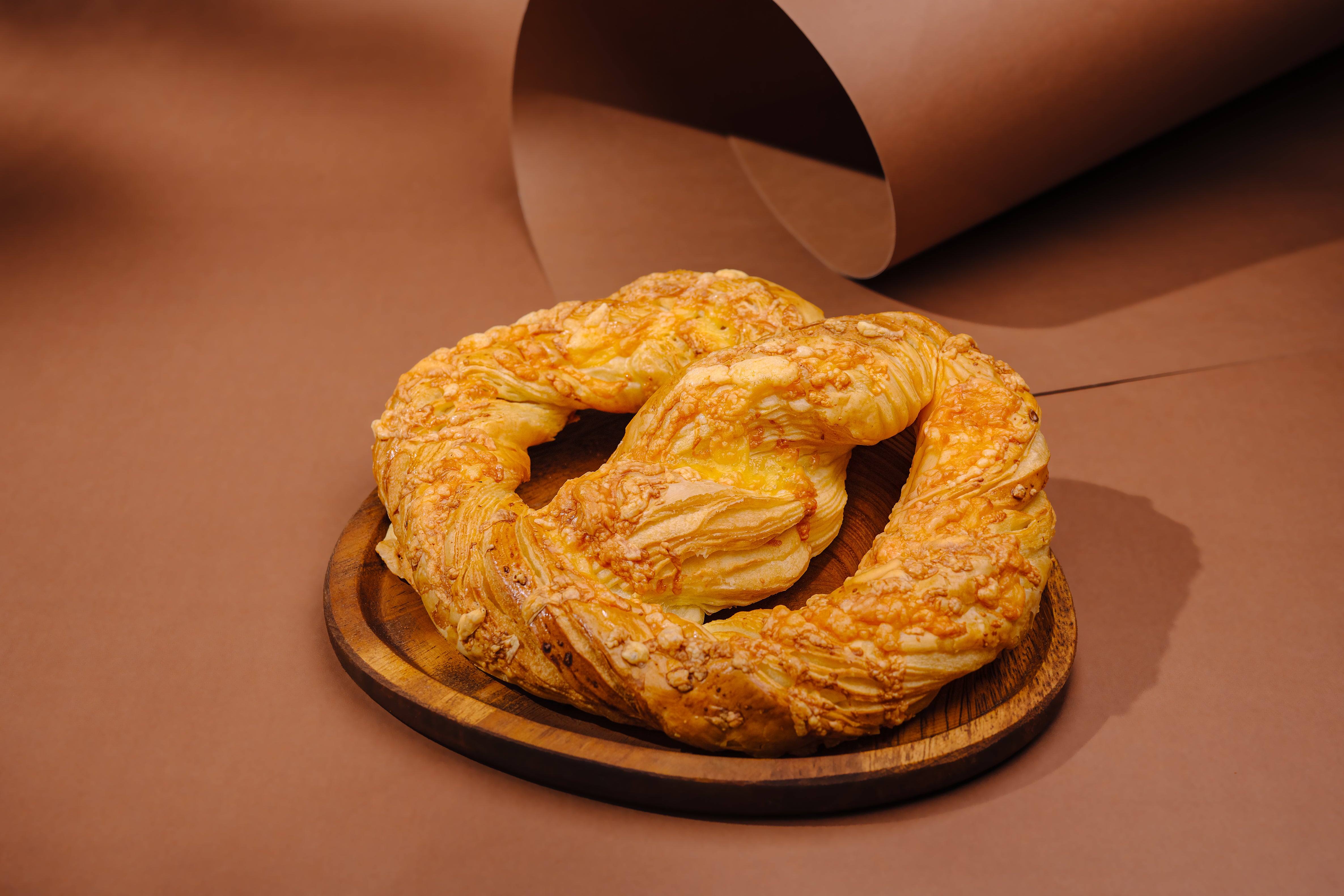 Pretzel cu cașcaval